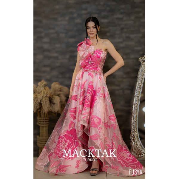 Three N 176 Evening Dress